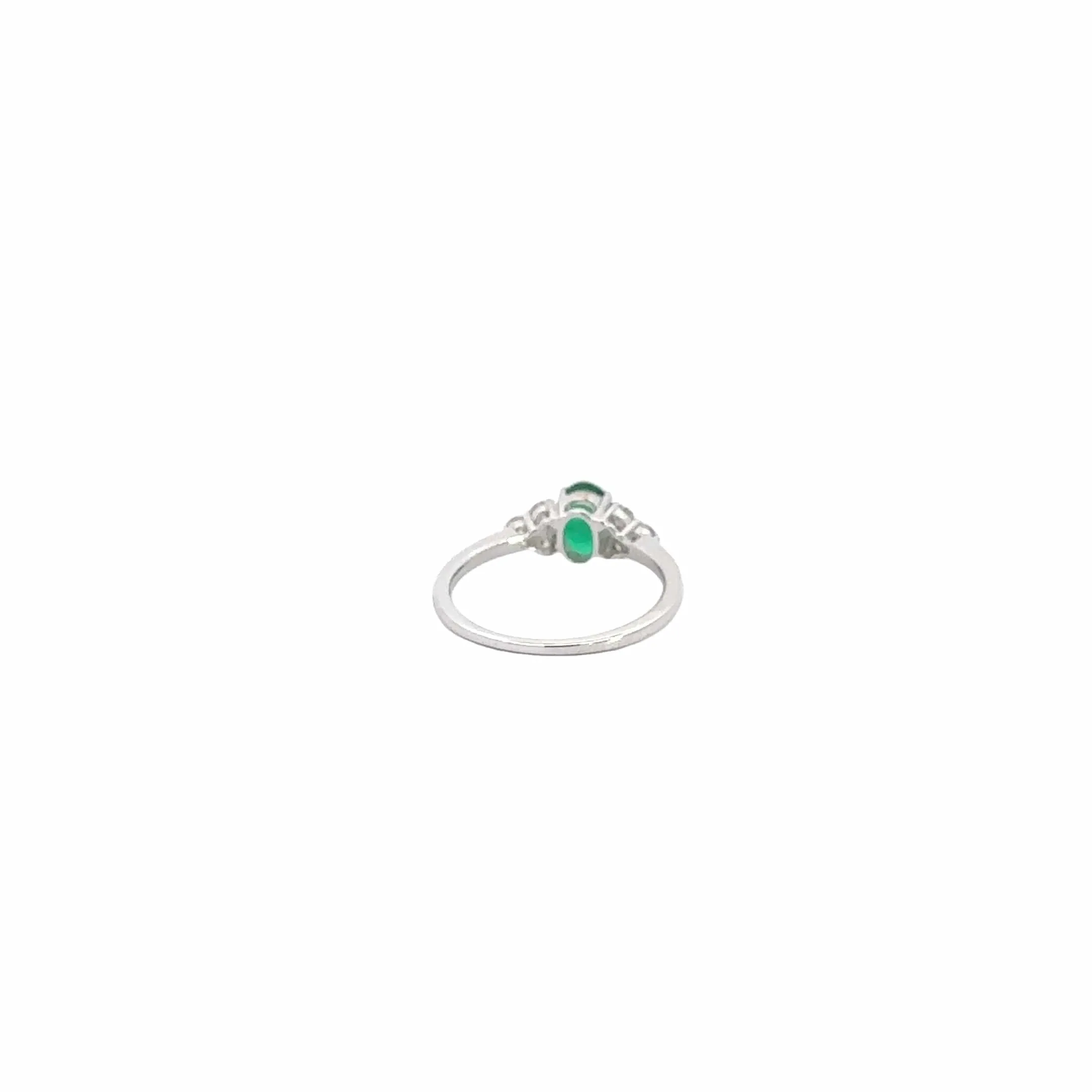 14k White Gold Natural Emerald Ring