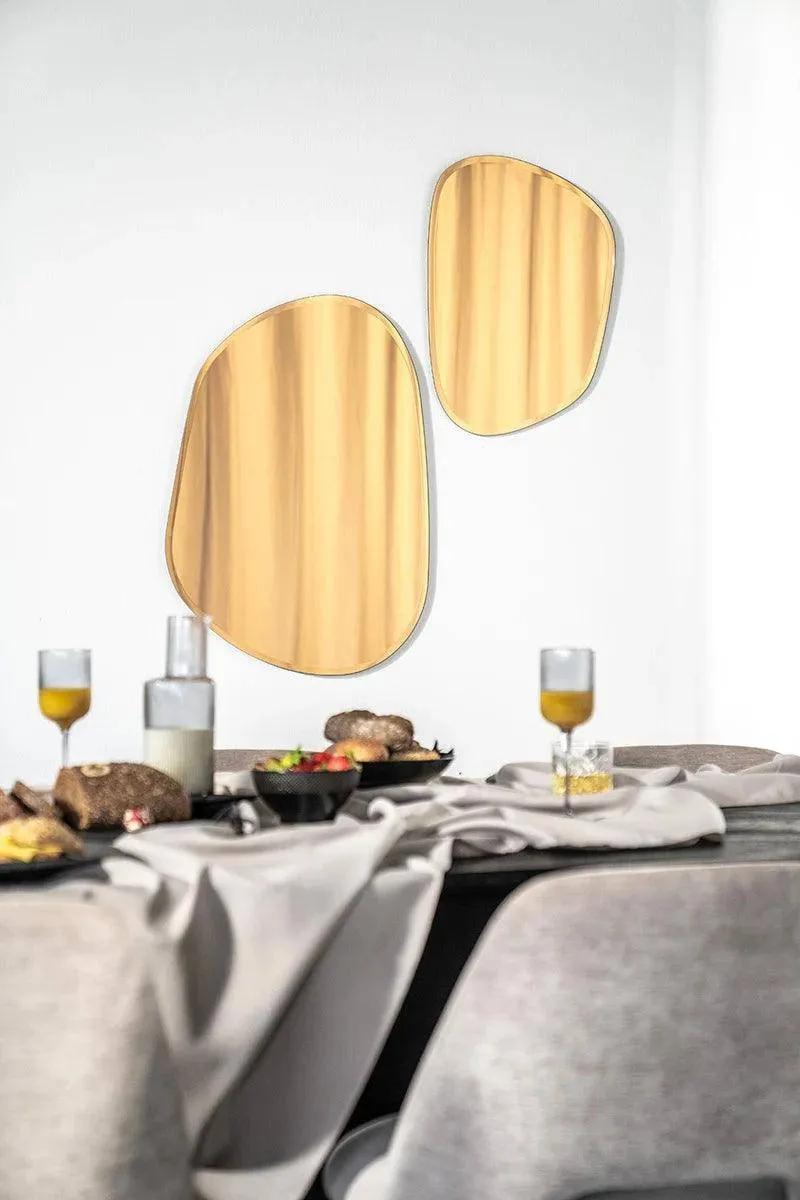 Amber Mirror