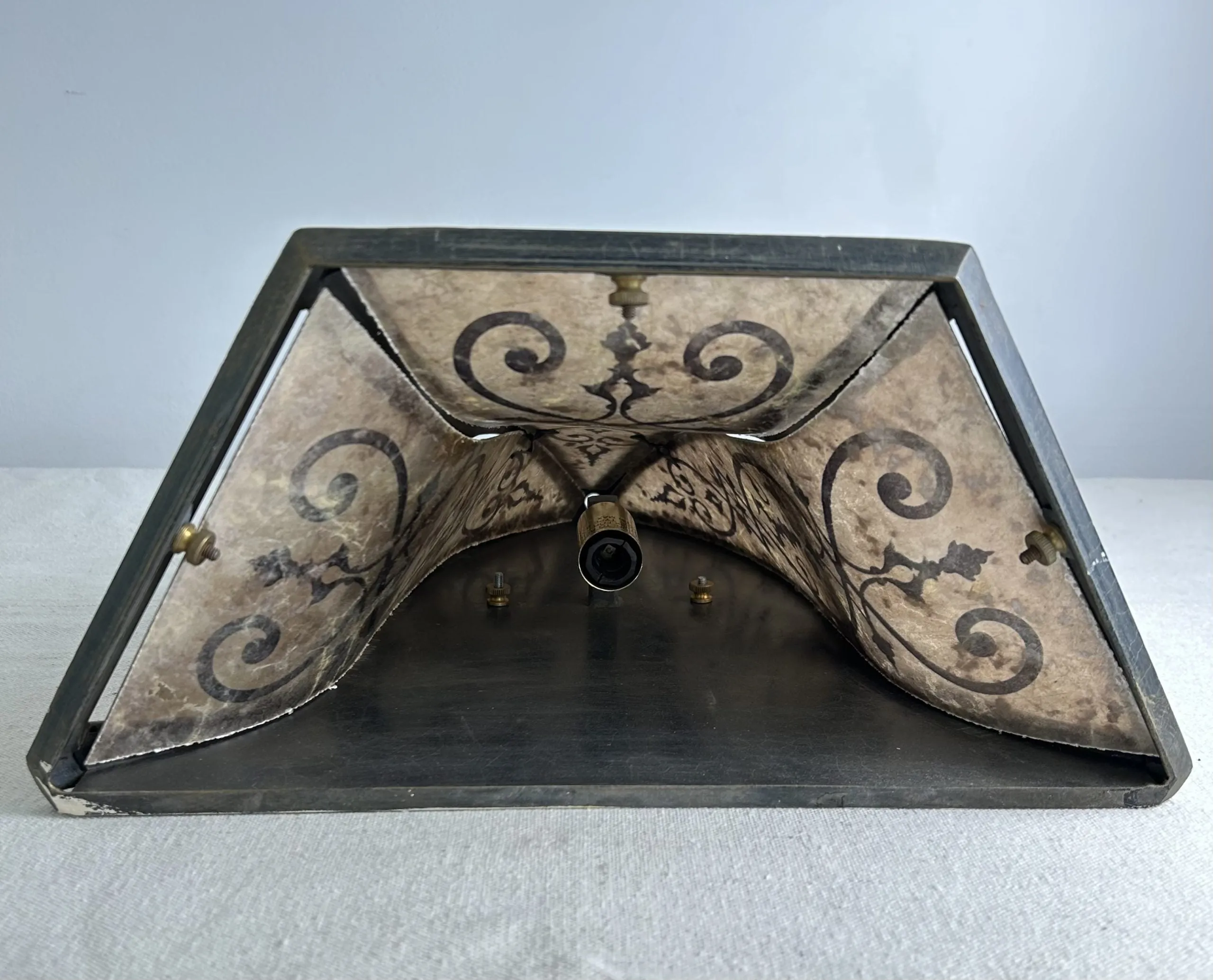Fine Arts Lamps Wall Light Sconce, Mica Glass