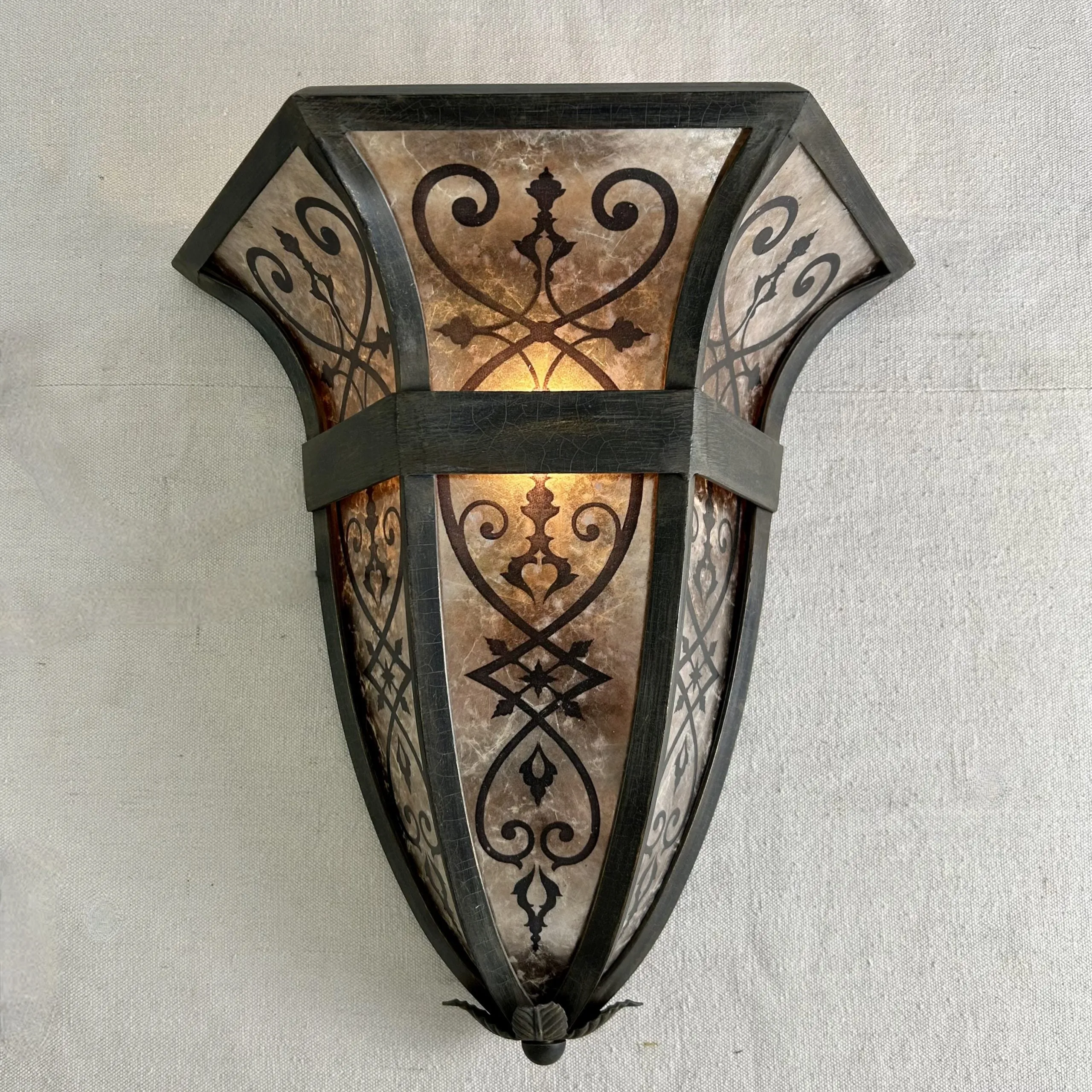 Fine Arts Lamps Wall Light Sconce, Mica Glass