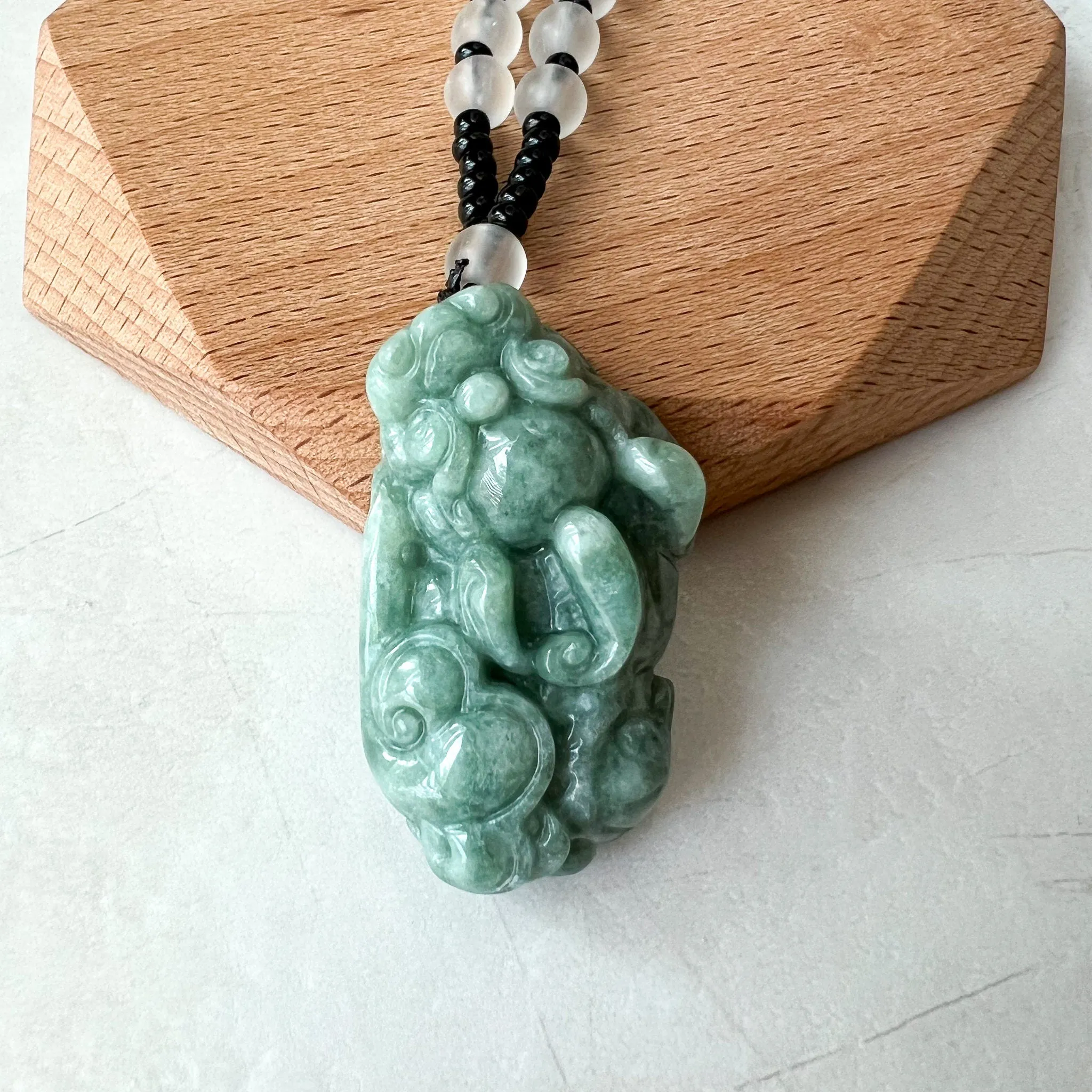 Green Jadeite Jade, Dragon Pixiu Pi Xiu, 貔貅, Right Side Pendant, Dragon Chinese Carved Pendant, YJ-0622-0362012-1