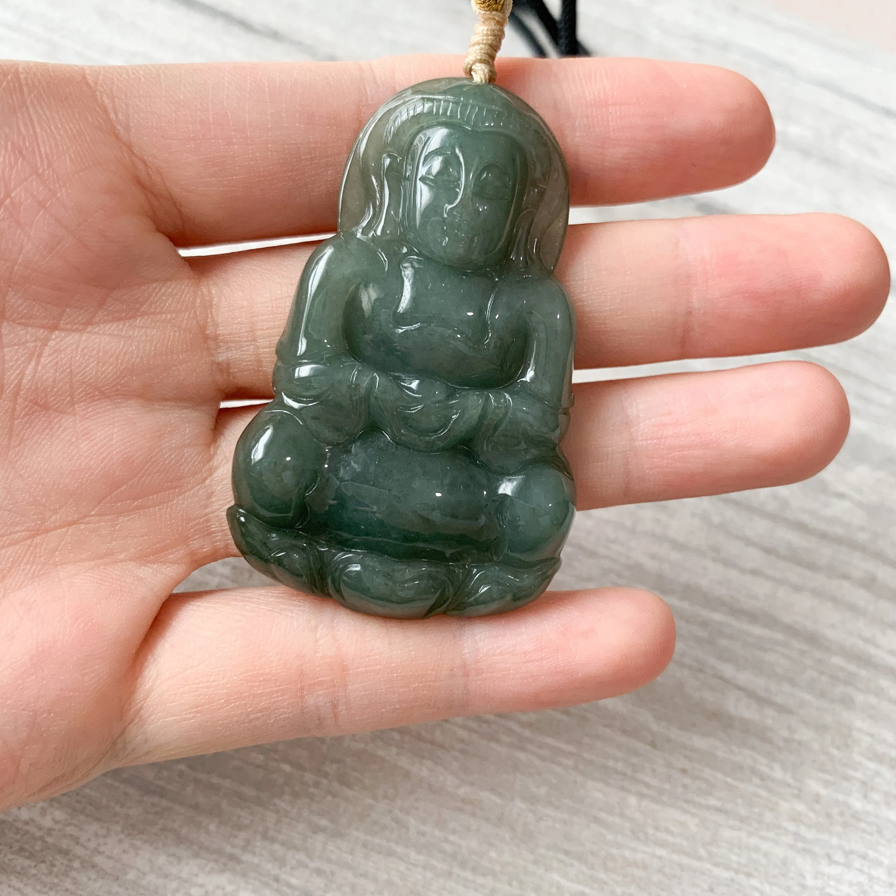 Jadeite Jade Guan Yin Avalokiteshvara Hand Carved Pendant Necklace, YJ-0321-0372113