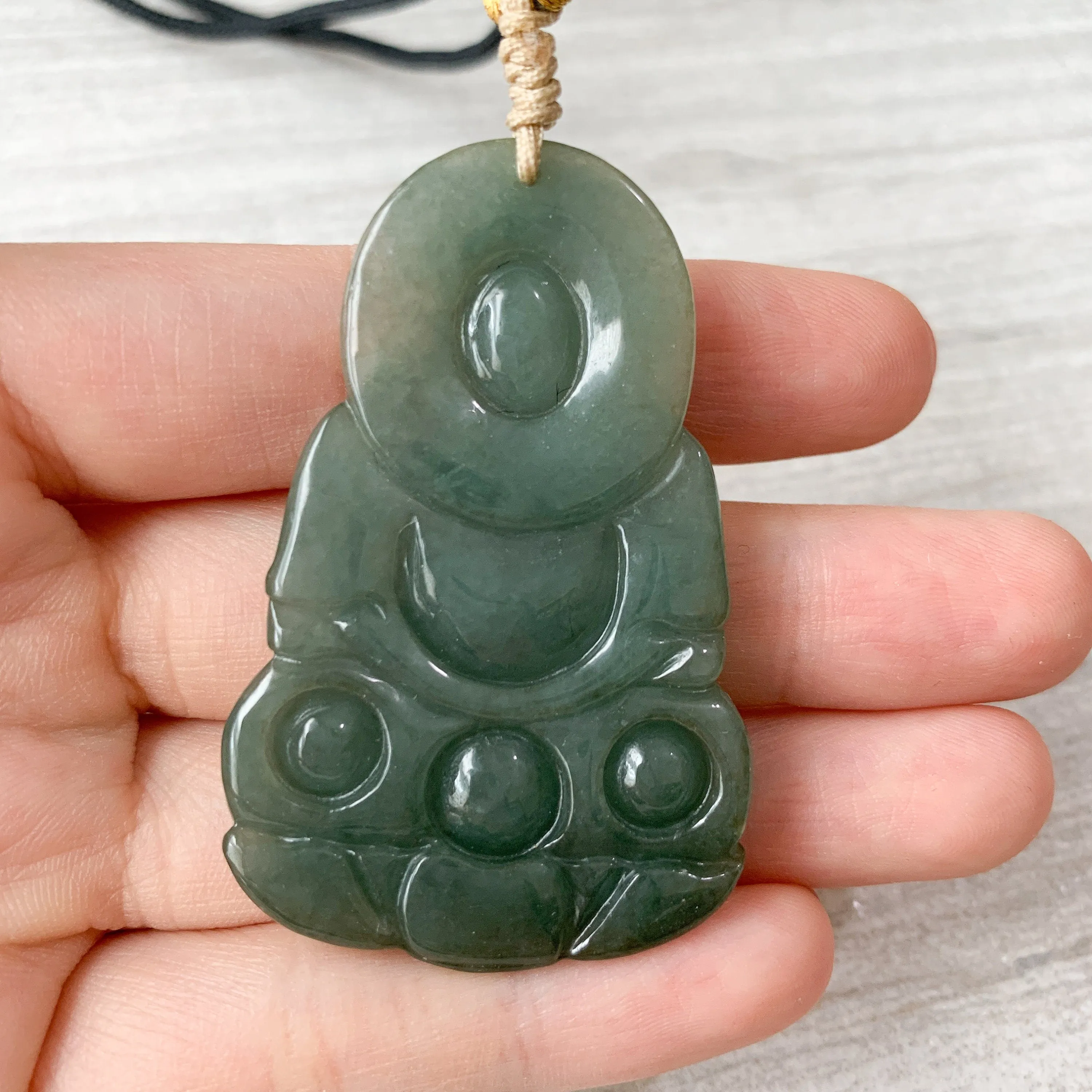 Jadeite Jade Guan Yin Avalokiteshvara Hand Carved Pendant Necklace, YJ-0321-0372113