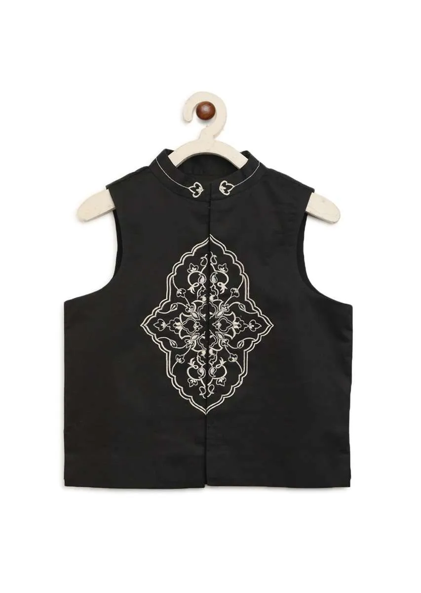 Kalki Boys White Kurta Set With Embroidered Buttis And Black Nehru Jacket With Ornate Embroidered Motif By Tiber Taber