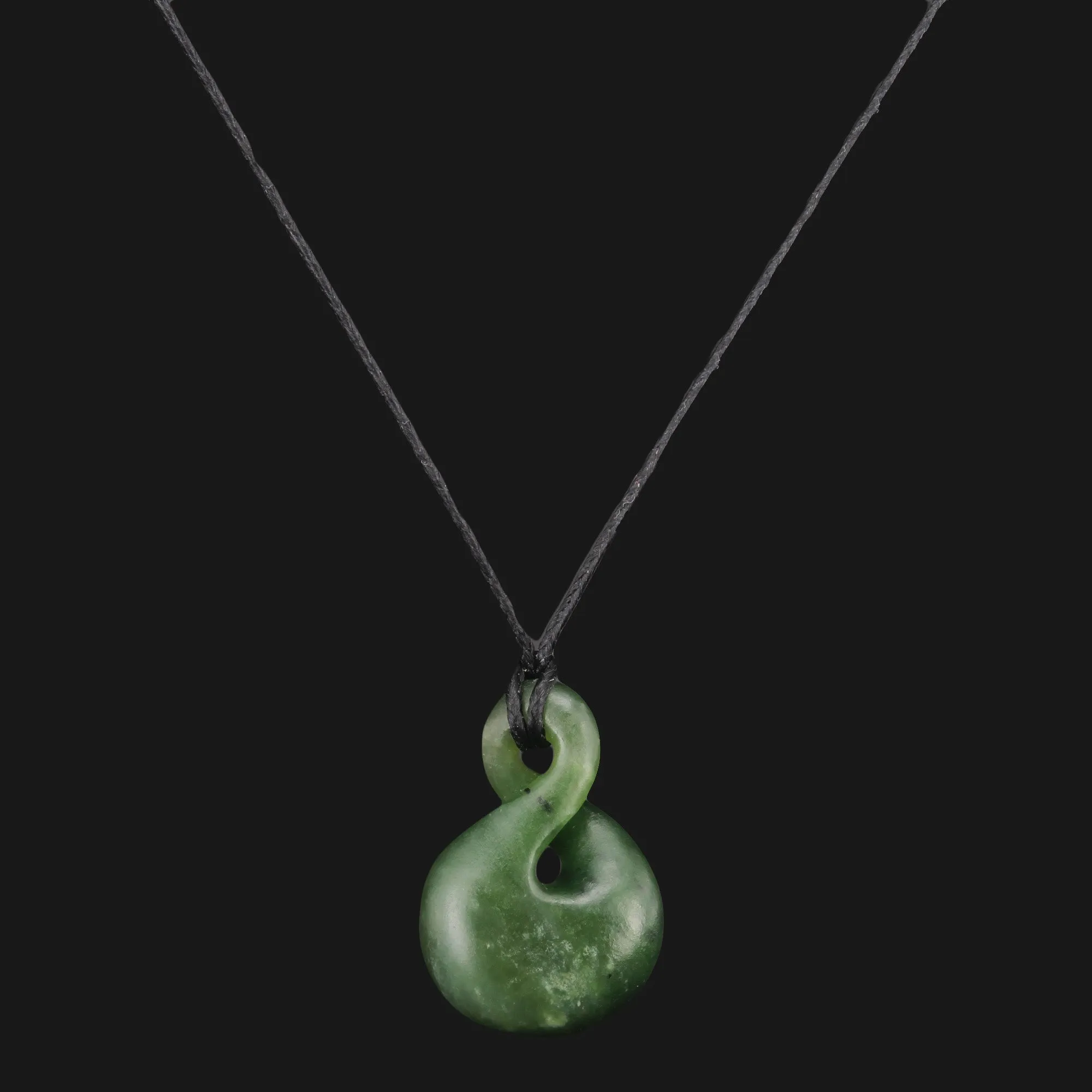 Natural Jade Single Twist Necklace Perfect Gift for Bridesmaids, crafted from Green Flower Jade with Exquisite Detail Beautiful Jewelry