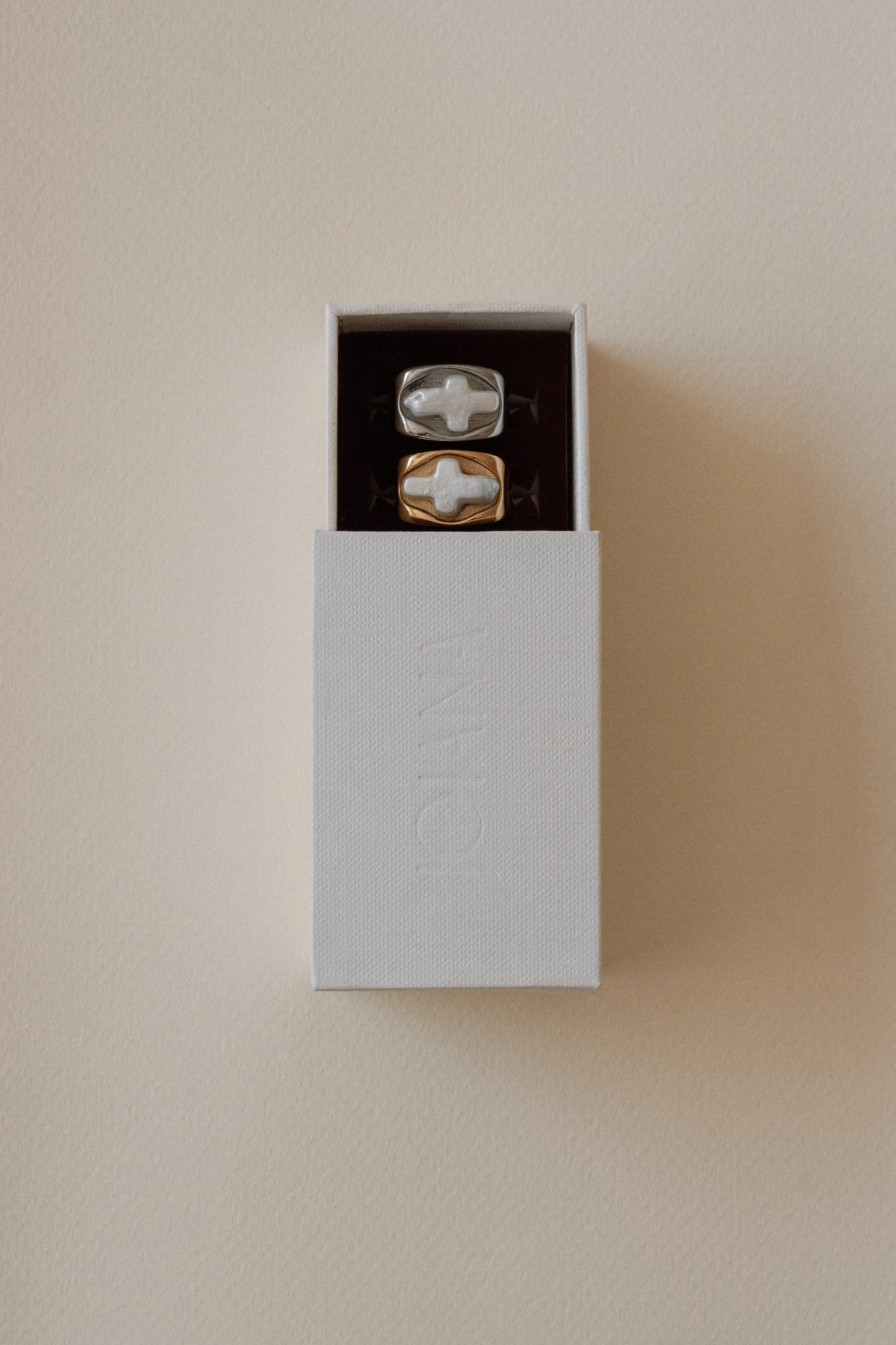 Salome Inlaid Pearl Cross Ring