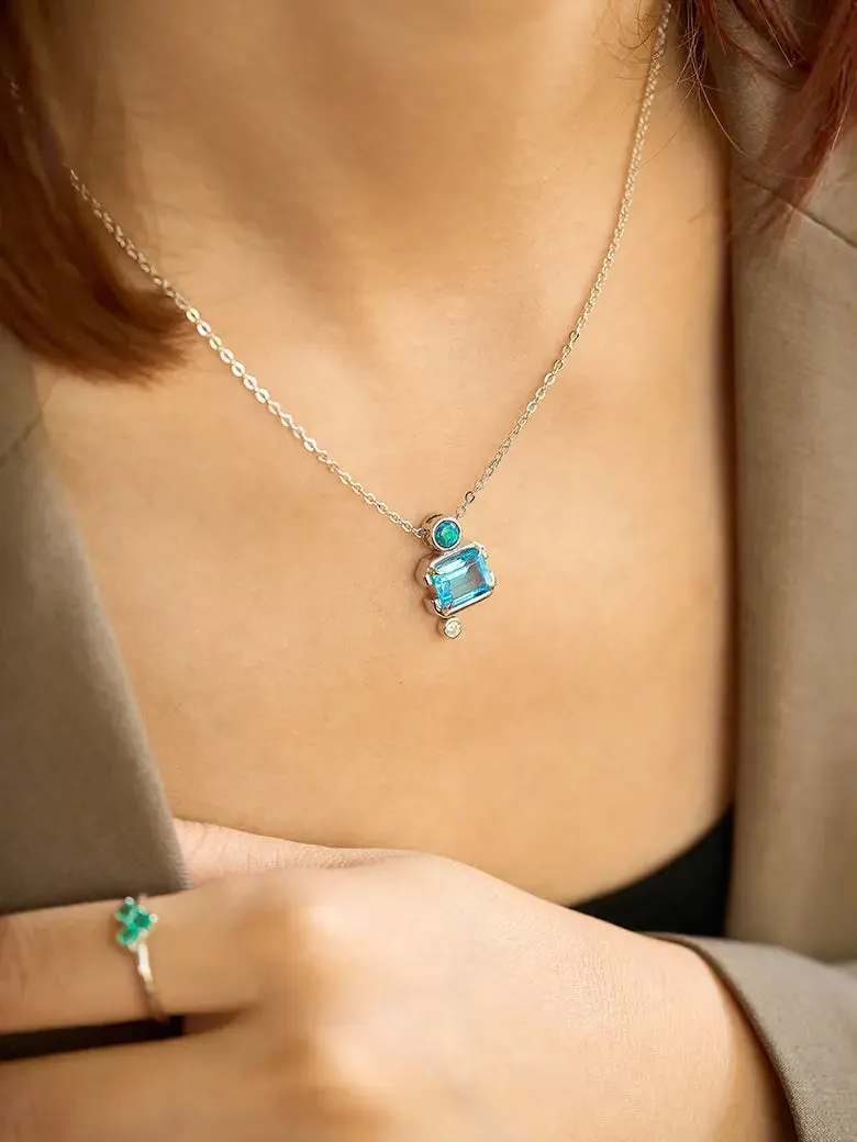 Slideable Versailles Topaz Necklace