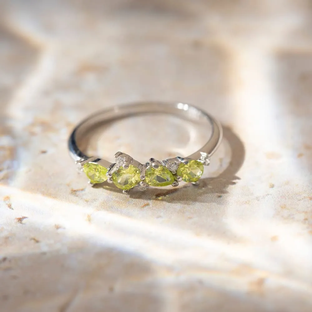 The Legacy - Peridot Cluster Band
