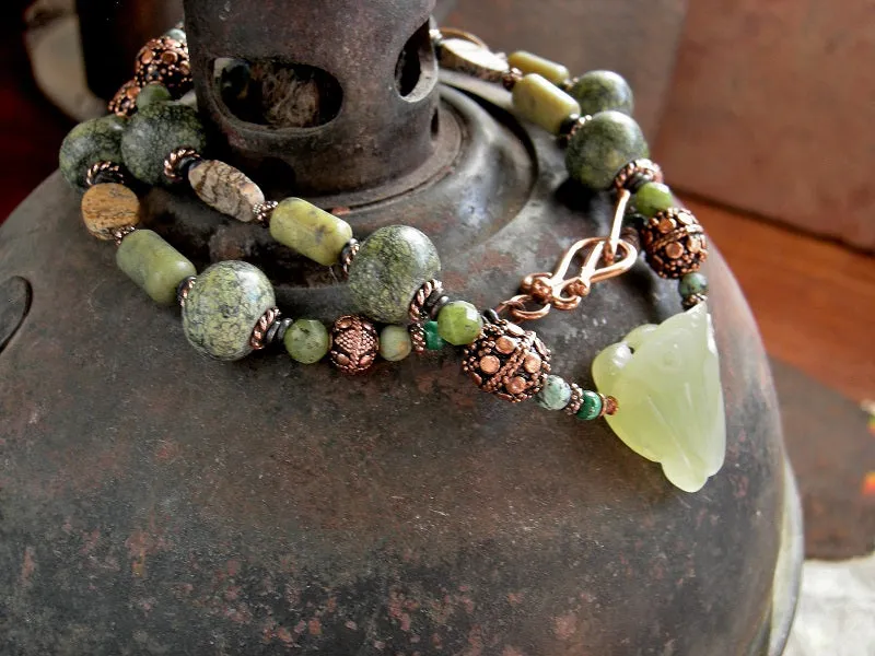 Tree Frog Necklace, Hand Carved Serpentine, Copper, Green Stone
